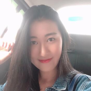 Babysitter in Singapore Island: Juliette