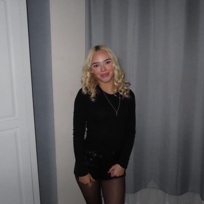 Babysitter in London: Heidi
