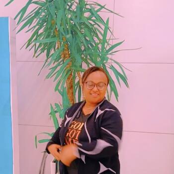 Babysitter in Riyadh: Gladwel