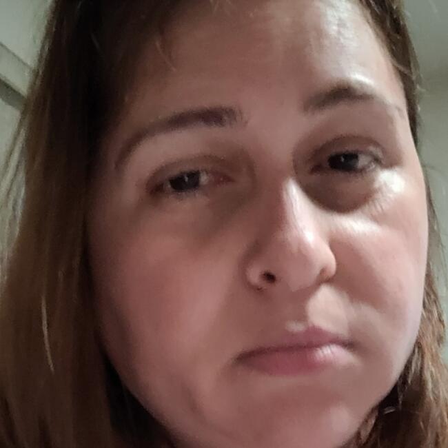 Babysitter in Central Islip: Silvia