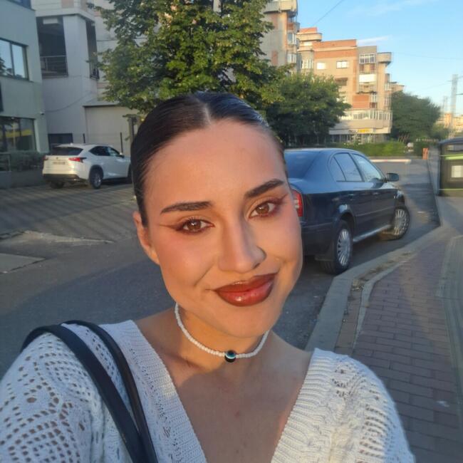 Bonă în Iași: Georgiana