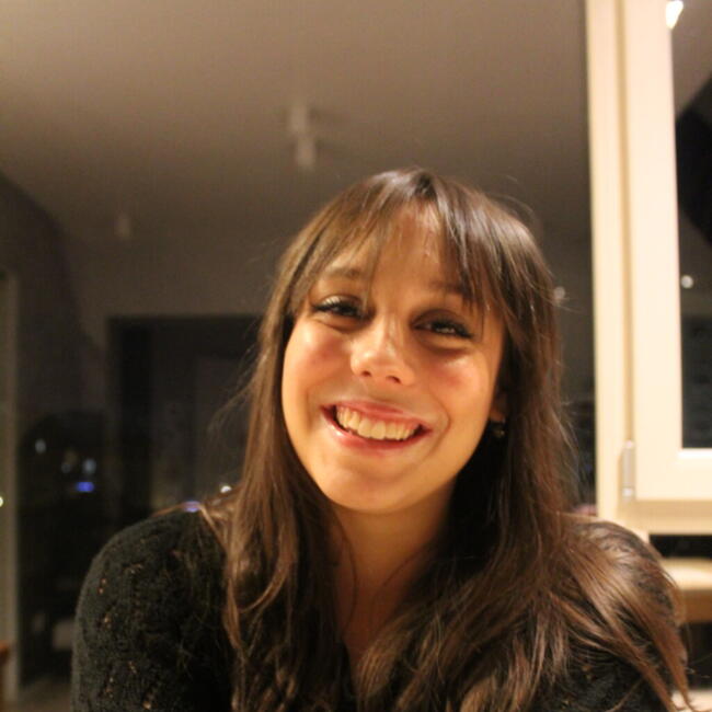 Babysitter in Aosta: Ilaria
