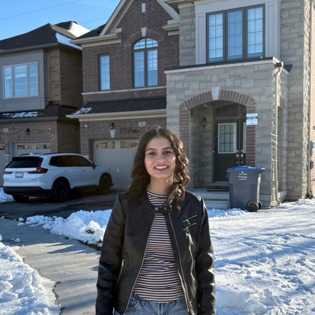 Babysitter in Brampton: Veerpal