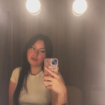 Babysitter in Saint-Quentin: Amandine