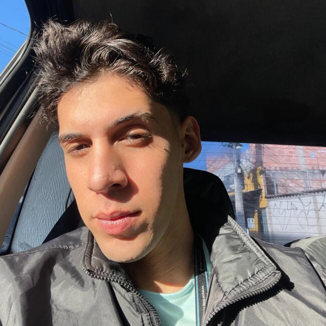 Babá em Belo Horizonte: Leandro