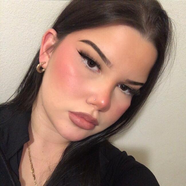 Babysitter στην περιοχή Νέα Ερυθραία: Ελενα ταφιλη