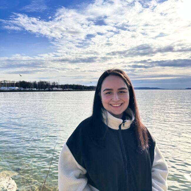 Babysitter in Lyss: Seren