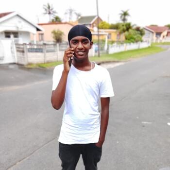 Babysitter in Bluff: CK