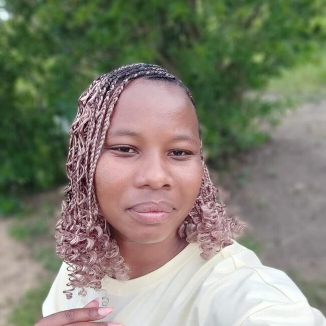 Babysitter in Port Shepstone: ZInhle Winniefrieda