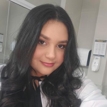 Babysitter in Colatina: Isabela