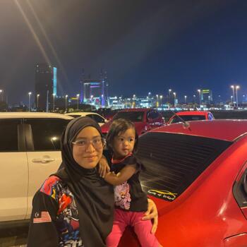 Babysitting job in Petaling Jaya: babysitting job Nurul Esyaffina