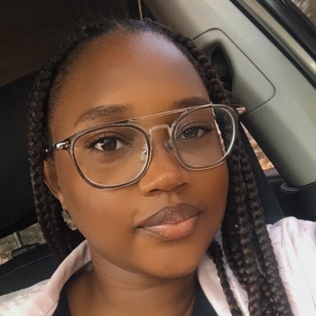 Babysitter em Penafiel: Marcelina