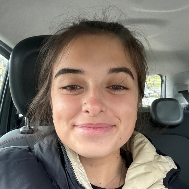 Babysitter in Aosta: Martina