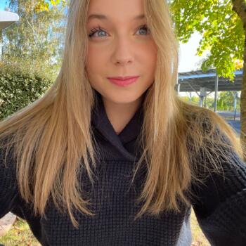 Babysitter in Cholet: Céline