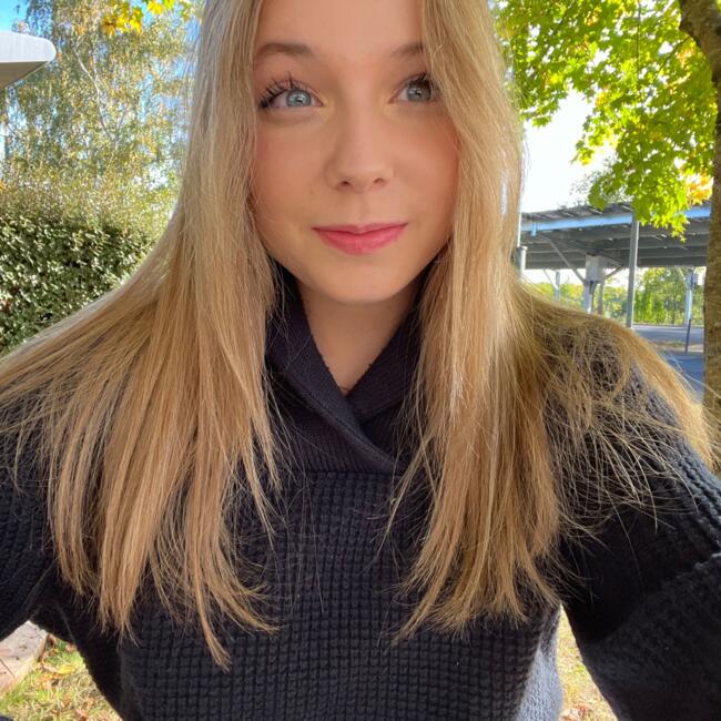 Babysitter in Cholet: Céline