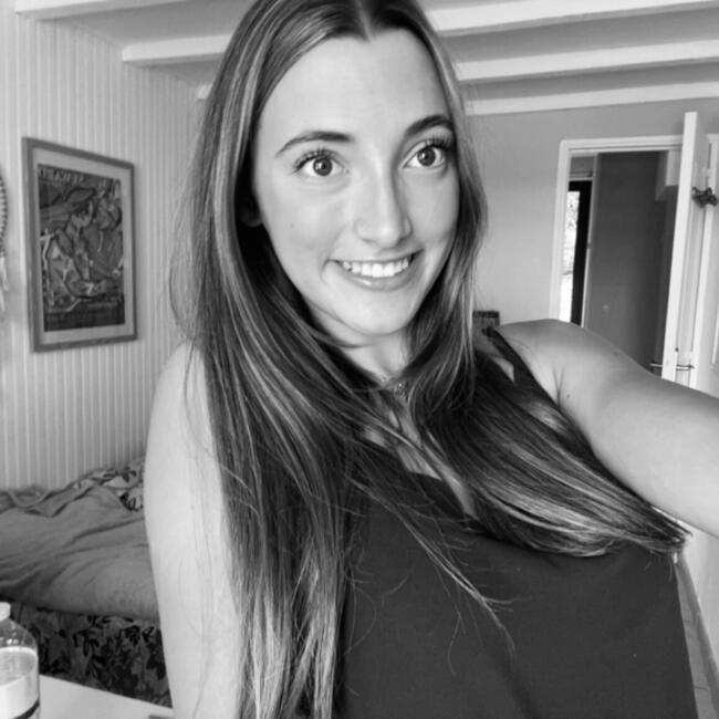 Babysitter in Ordan-Larroque: Stella