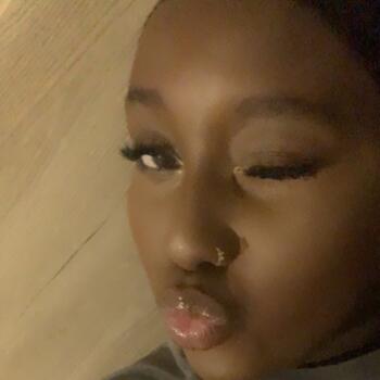 Baby-sitter in Troyes: Sarah
