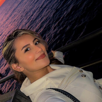 Babysitter in Burlington: Najwa