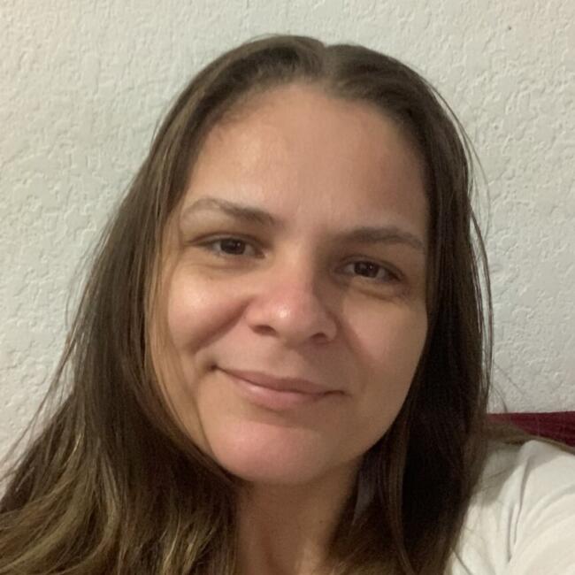 Babysitter in São Paulo: Fernanda