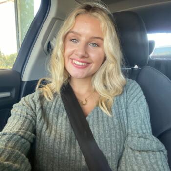 Babysitter in Cascais: Carolina