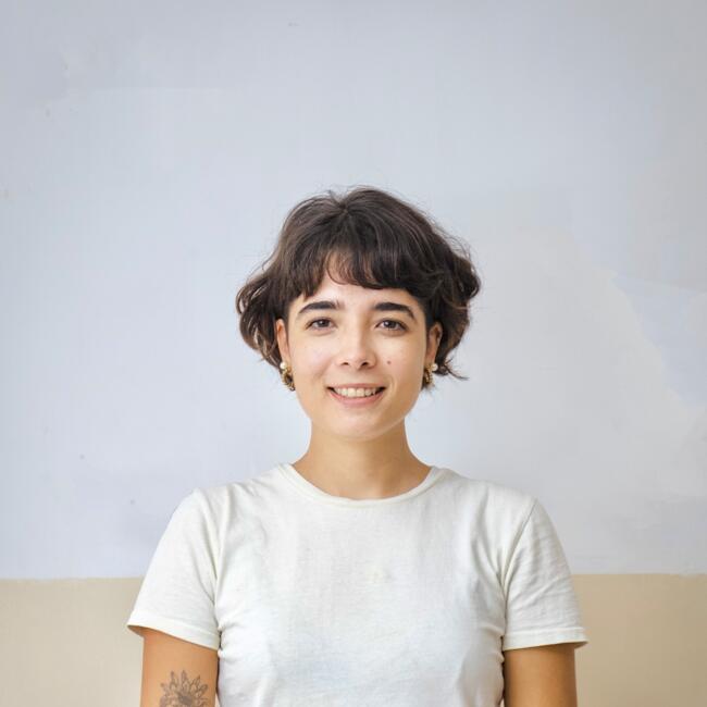 Babysitter in Montreuil: Thais