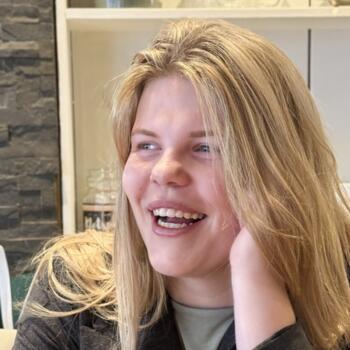 Babysitter in Almelo: Naomi