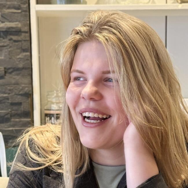 Babysitter in Almelo: Naomi