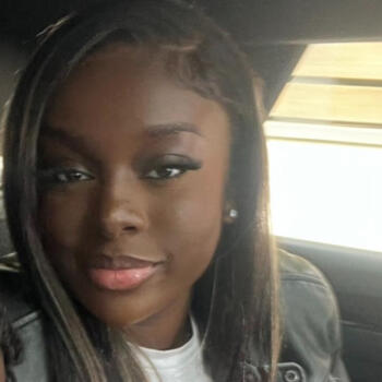 Babysitter in Rueil-Malmaison: Nadree