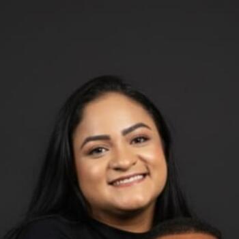 Babysitter in São Vicente: Thayna