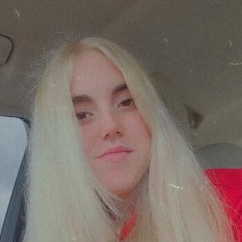Babysitter in Tampa: Skyler