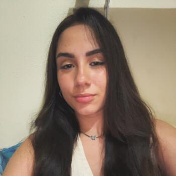 Babysitter in São João de Meriti: Lavinia