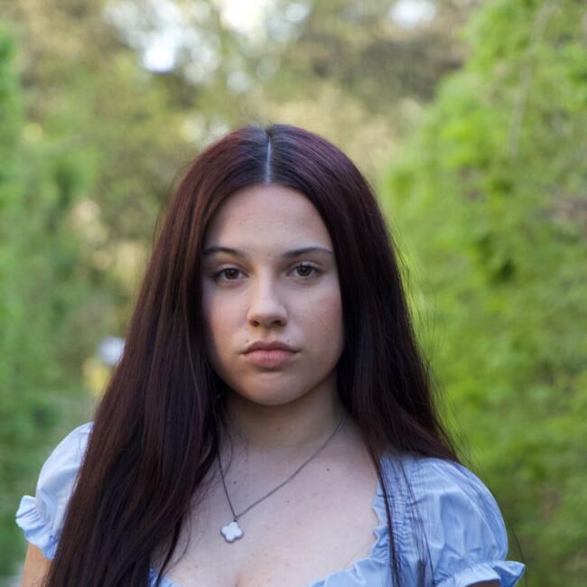 Babysitter in Sion: Nidia
