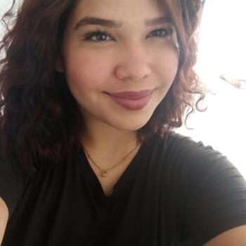 Babysitter in Curitiba: Alena