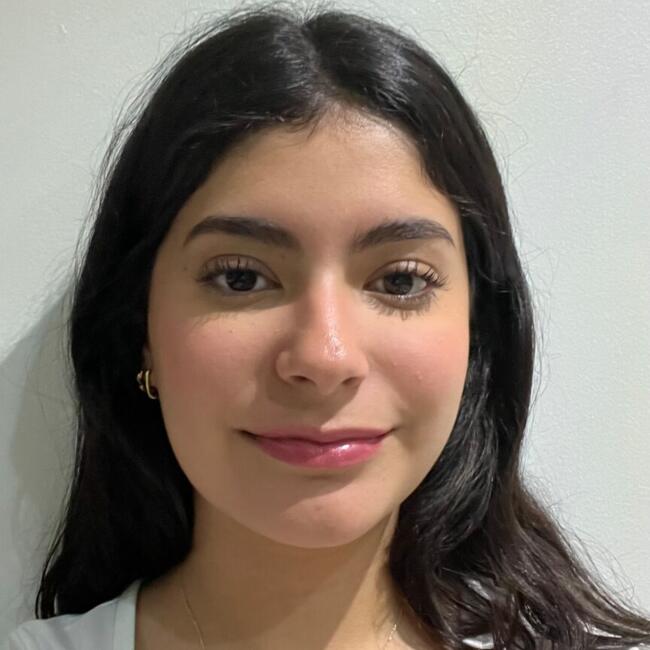 Babysitter in Monterrey: Valentina