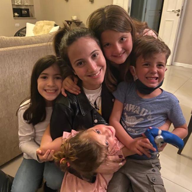 Niñera en Luxembourg: Limbania