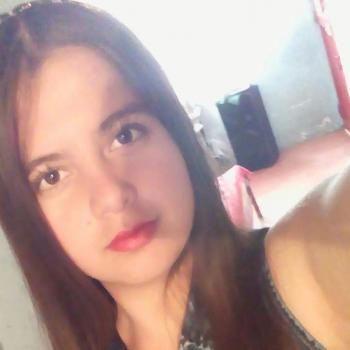 Niñera Pasto: Karoll