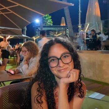 Babysitter in Saint-Gratien: Arwa