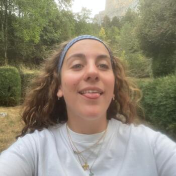 Babysitter in Toulouse: Axelle