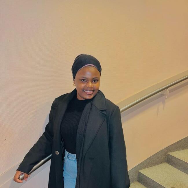 Babysitter in Besançon: Oumou