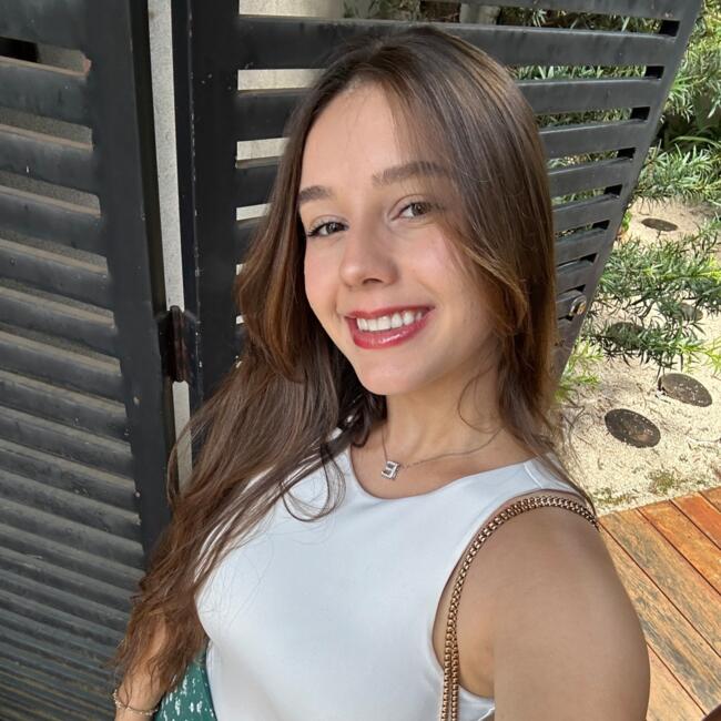 Babá em Samambaia (Distrito Federal): Elen Cristine