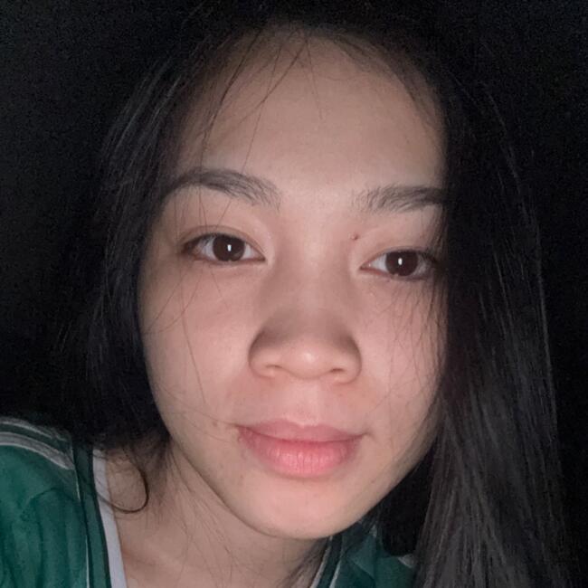 Babysitter in Gisborne: Elena