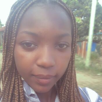 Babysitter in Dar es Salaam: Irene