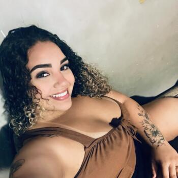 Babysitter in Belford Roxo: Claudia