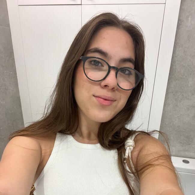 Babysitter in Barcelona: Natalia