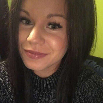 Babysitting job in Edmonton: babysitting job Vlada