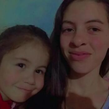 Babá Embu das Artes: Rayssa