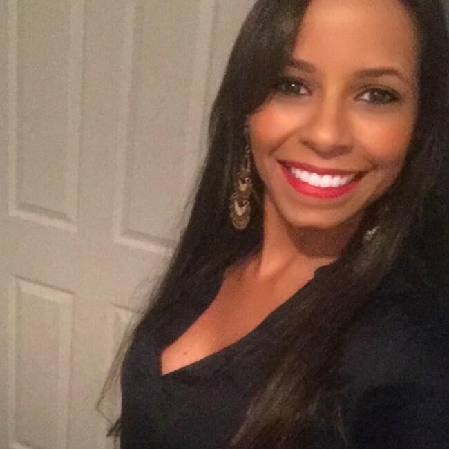 Babysitting job in Salvador: Catia