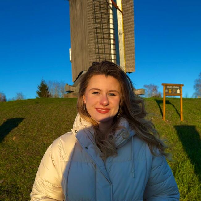 Babysitter in Croix: Suzanne