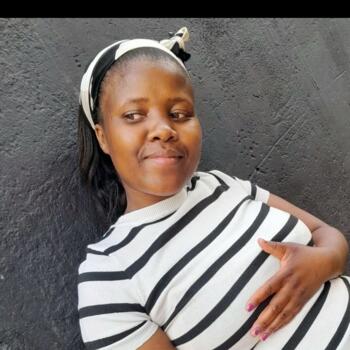 Babysitter in Johannesburg: Nolizwi