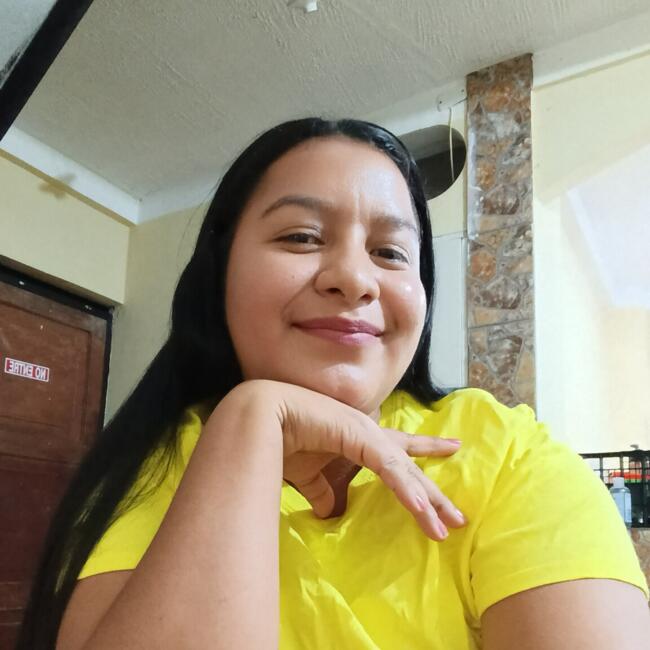 Babysitter in San Juan Opico: Verónica